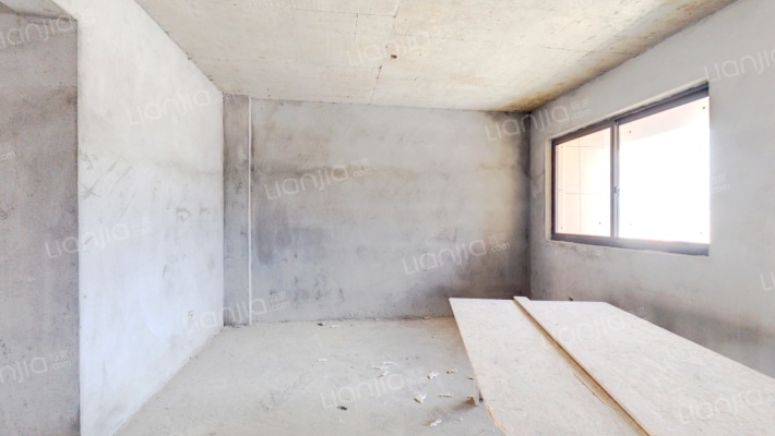 盛峰嘉园二手房实景图