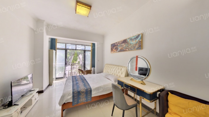 蓝色港湾二手房实景图