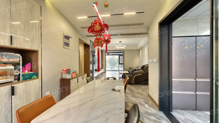 招商东城华府二手房实景图