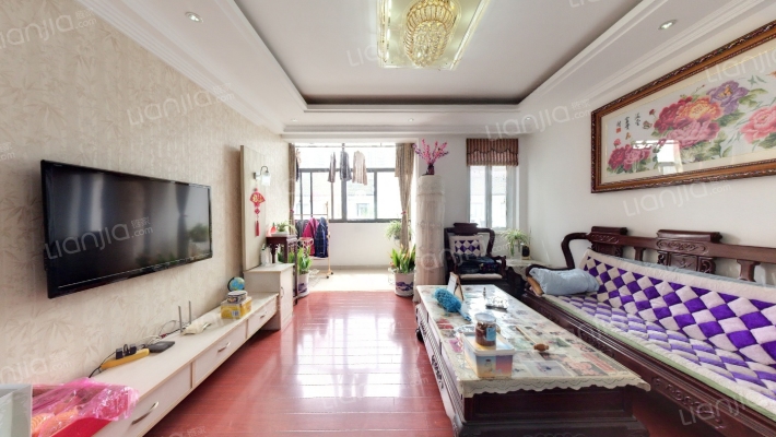 上成天逸公寓二手房实景图