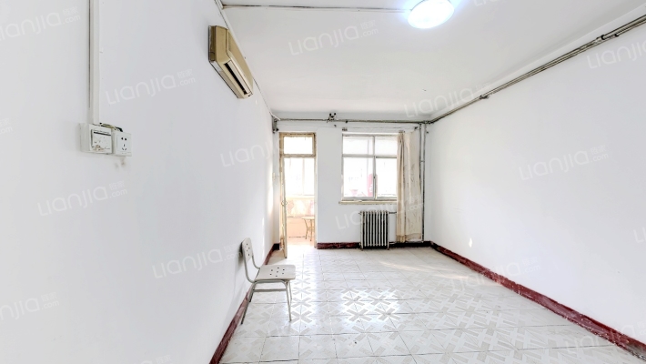 山大路135号二手房实景图