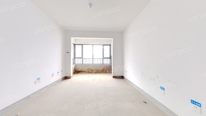 绿地新里城四区二手房实景图