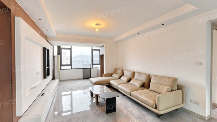 嵛景华城五期二手房实景图