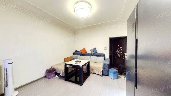 花溪大道北段141号二手房实景图