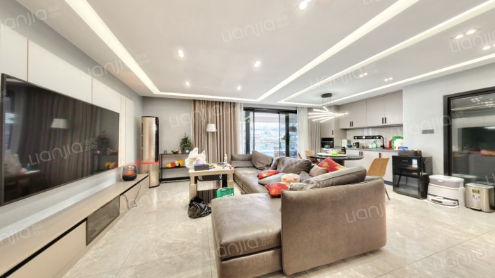 万隆国际二手房实景图