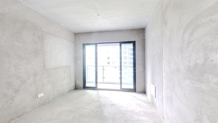 邦泰·翡翠城(东区）二手房实景图