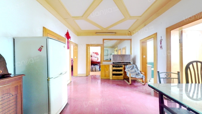 育才新村二手房实景图