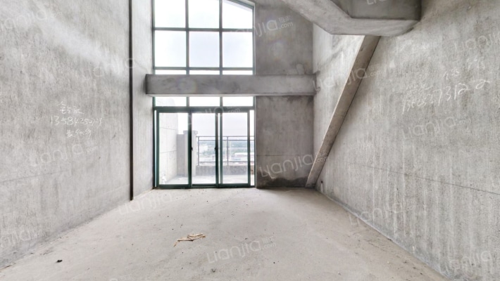 锦泽华府二手房实景图