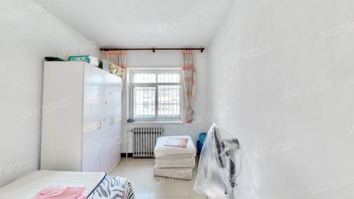 名格小区二手房实景图