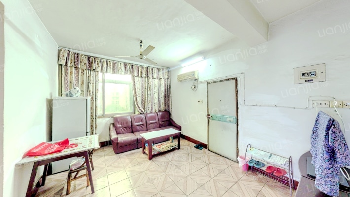 药材宿舍二手房实景图