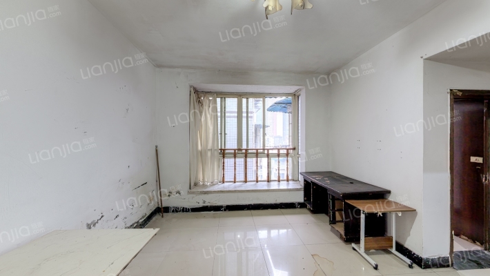 万兴家园二手房实景图