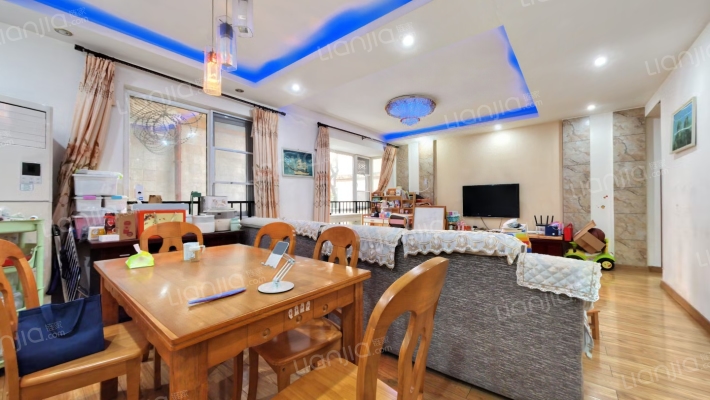 翰林上岛二手房实景图