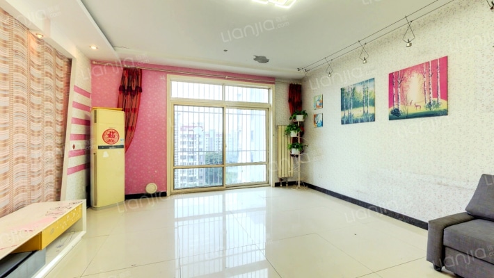 丽园B区二手房实景图