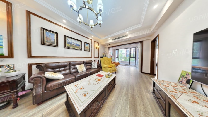 三里花城二手房实景图