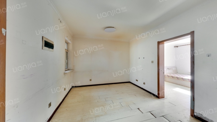 昂展公园里二手房实景图