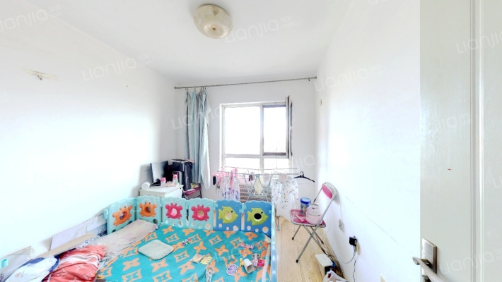 鲁尔新天地二手房实景图