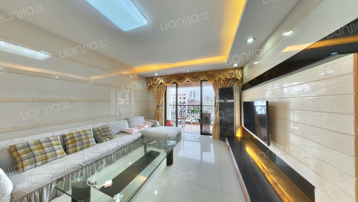 海骏达海云堡二手房实景图