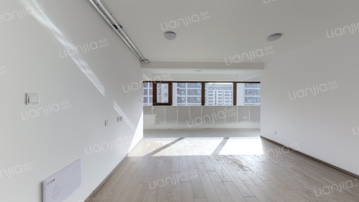 龙湖青云阙二手房实景图