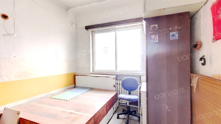 省四建解南小区二手房实景图