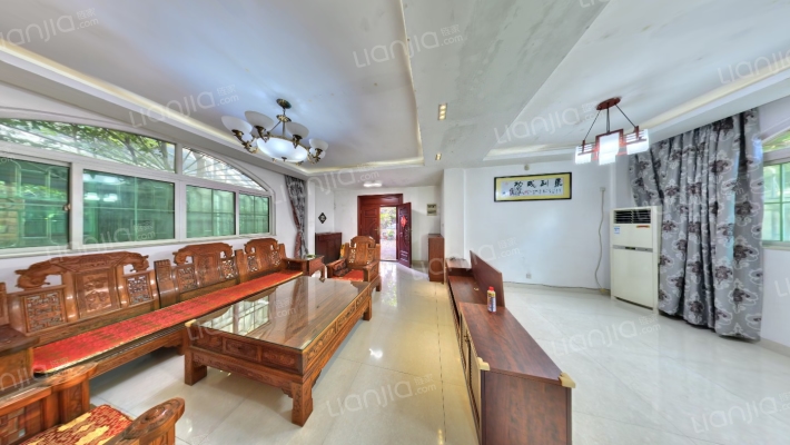 主人花园二手房实景图