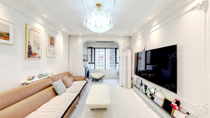 绿地新里城四区二手房实景图