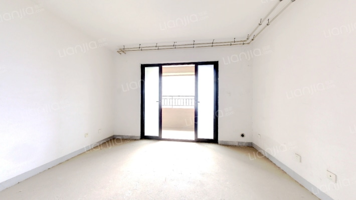 华润凯旋门二期二手房实景图