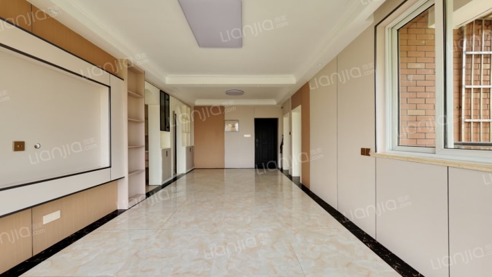 项隘馨园二手房实景图