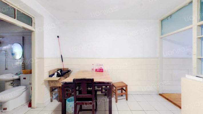 方大花苑二手房实景图