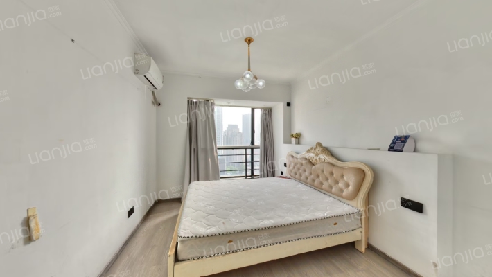 君临国际二手房实景图