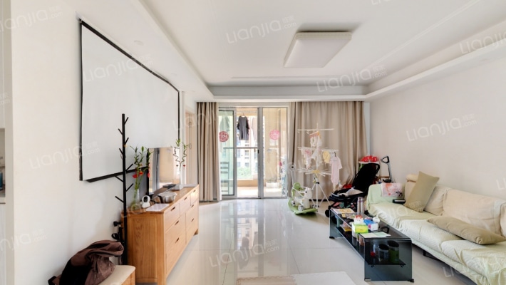 翡翠城一期二手房实景图