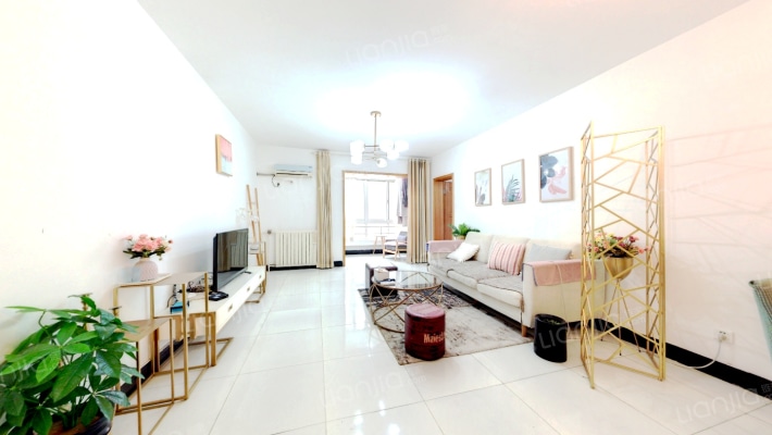 宏城國際公寓二手房实景图