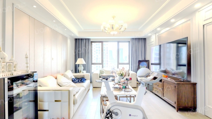 荣信虹桥世嘉二手房实景图