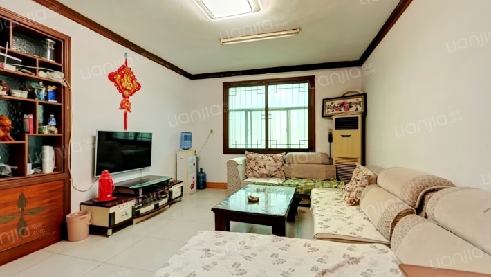 食品公司家属院二手房实景图