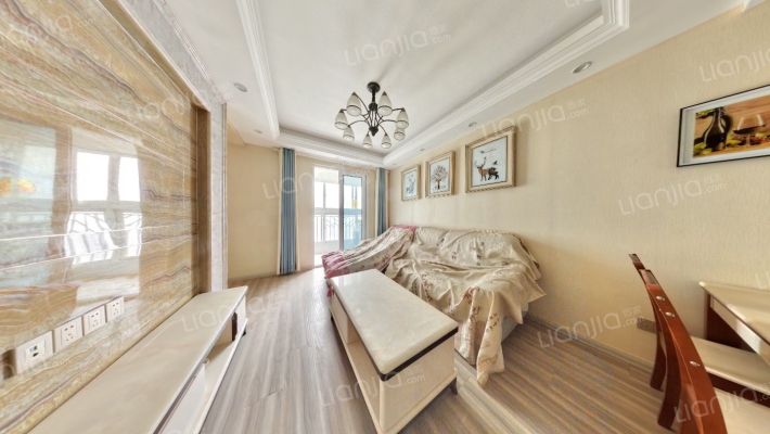 东原晴天见二手房实景图