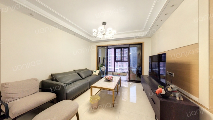 中德英伦联邦D区二手房实景图