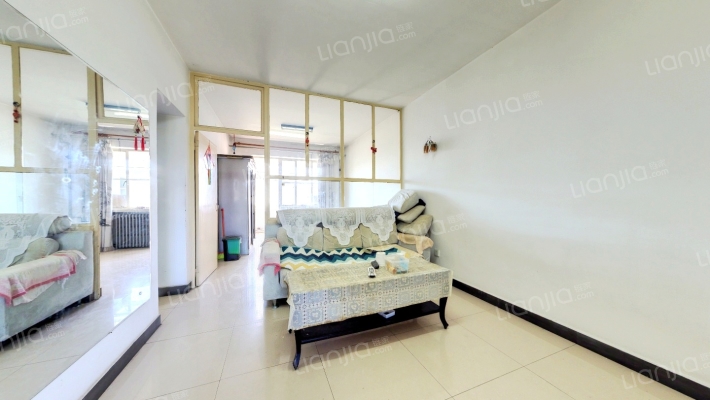 燕麓苑东区二手房实景图