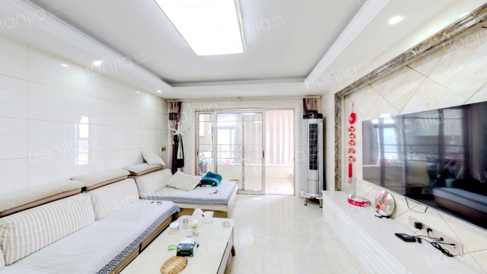 云锦花苑二手房实景图