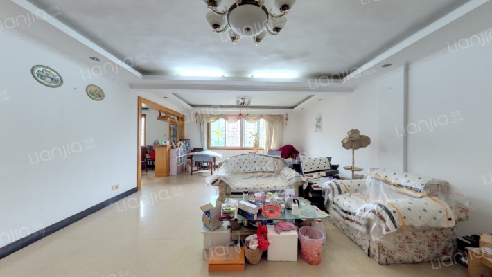 江滨花园B区二手房实景图