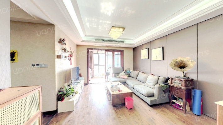 印象巴黎二手房实景图