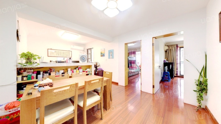 新港名仕花园二手房实景图