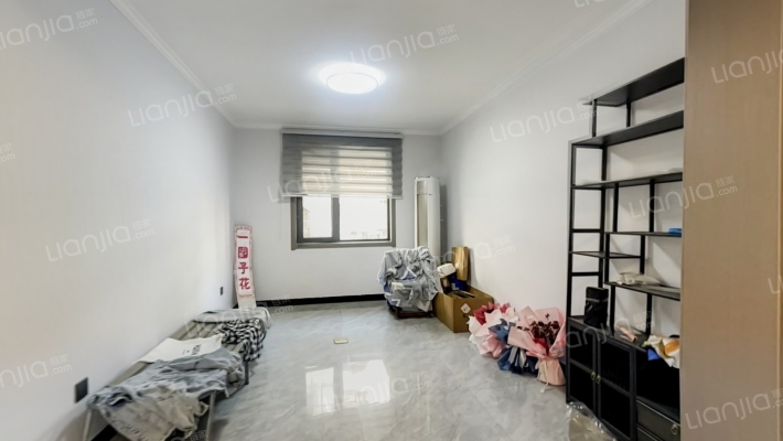 新华步行街二手房实景图