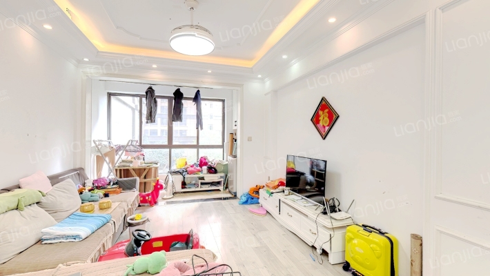 合一中央城二手房实景图