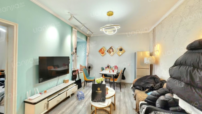 王大郢家园欣苑二手房实景图