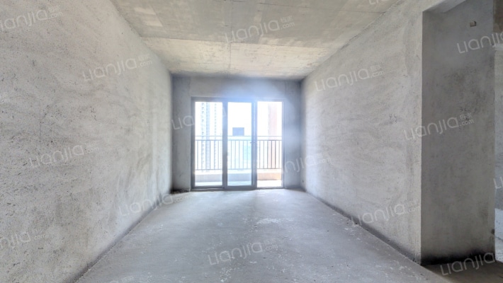 龙光·玖云台二手房实景图