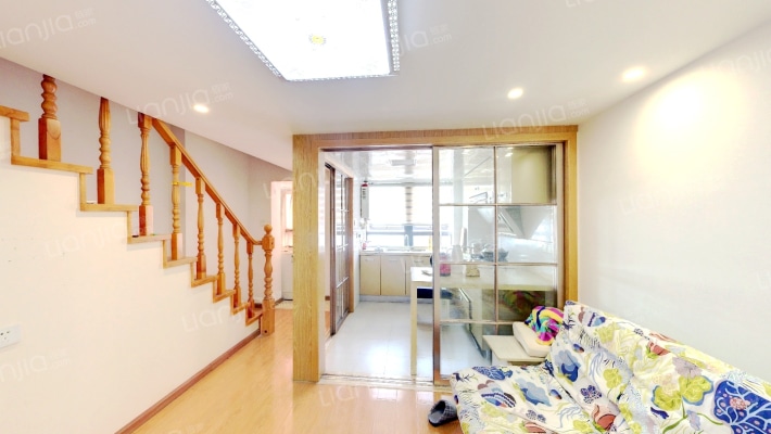 迪赛青苹果二手房实景图