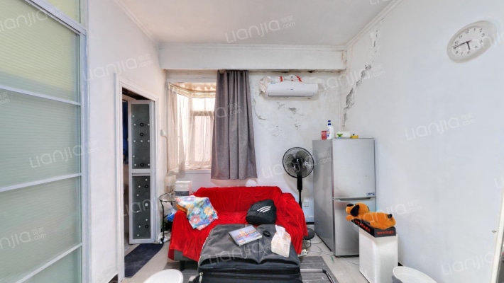 雅荷度假山庄二手房实景图