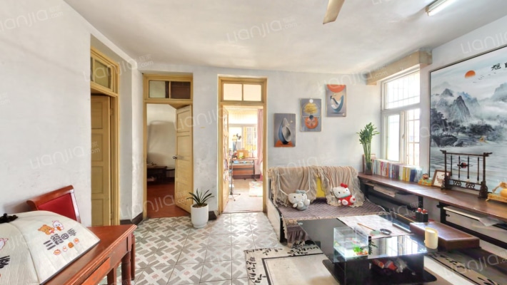 新建社区二手房实景图