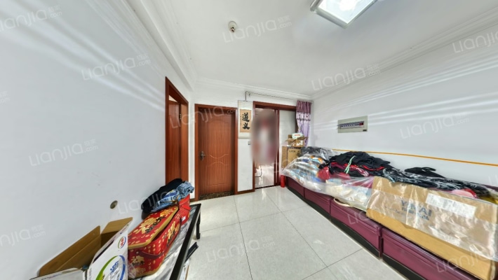 聚和佳苑三区二手房实景图