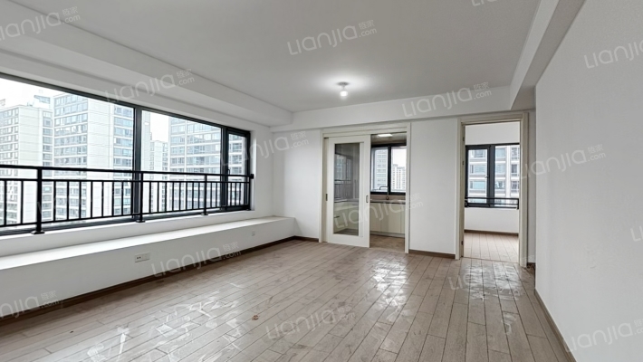 桂语听澜二手房实景图