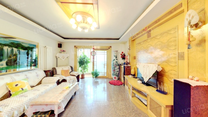 鹤山里二手房实景图